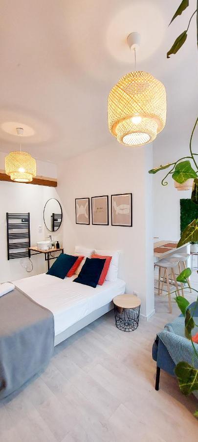 Artpink - Ideal Pros - Proche Commerces - Agathor Montluçon Dış mekan fotoğraf