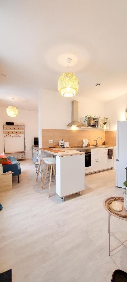 Artpink - Ideal Pros - Proche Commerces - Agathor Montluçon Dış mekan fotoğraf
